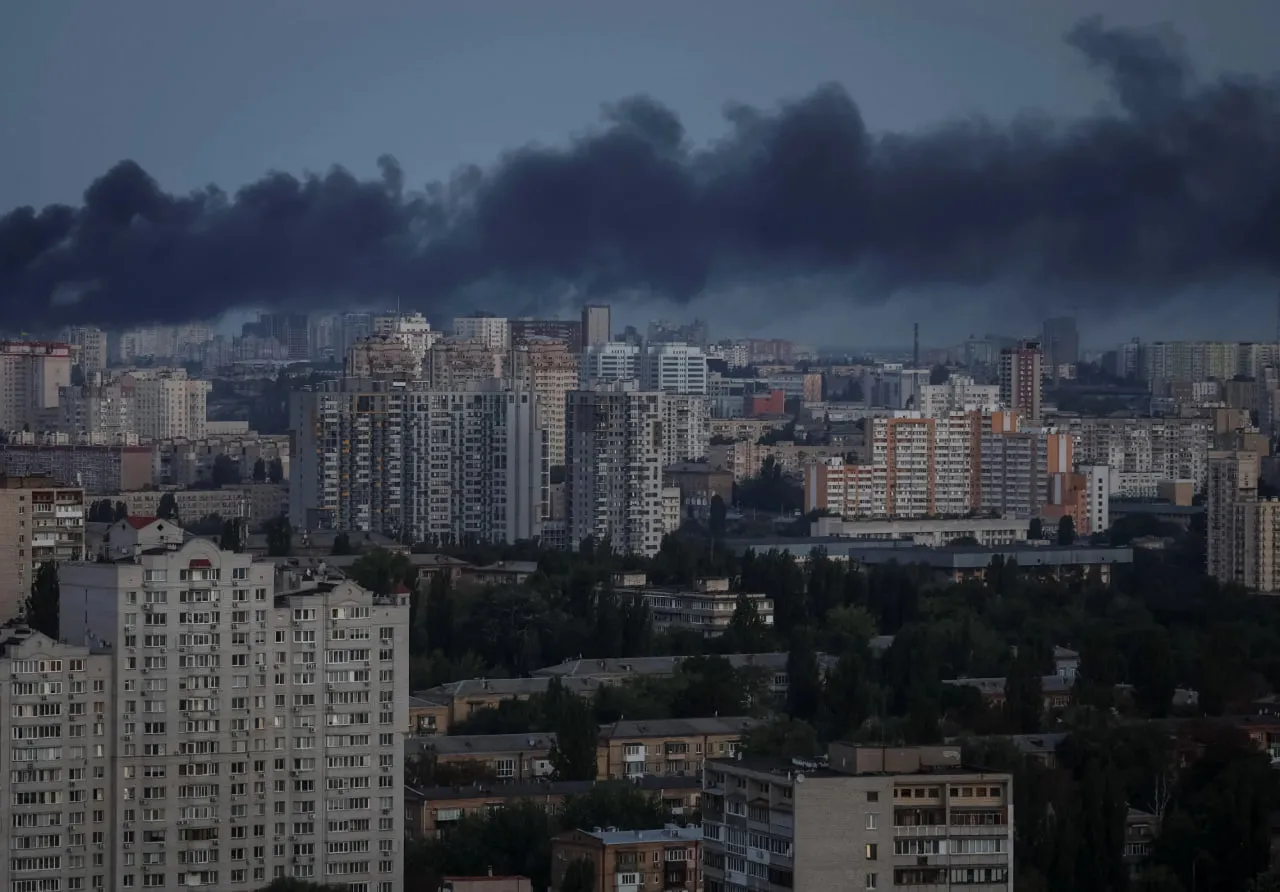 У Києві знову пролунали вибухи після нічної атаки