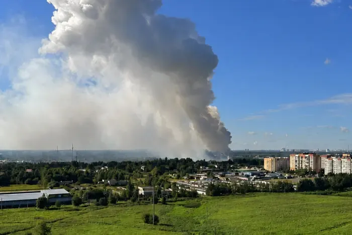 A powerful explosion rocked the area near St. Petersburg: black smoke rose over the city