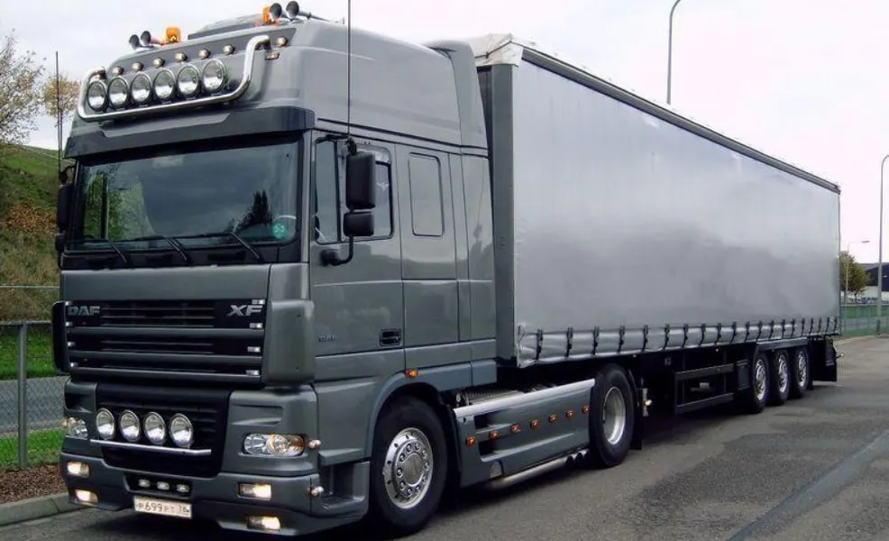 In the Lviv region, trucks carrying food are being detained at the border under the pretext of inspections