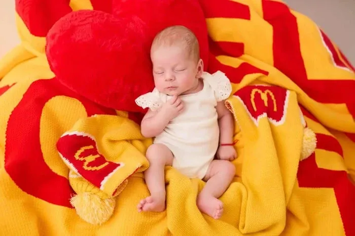 In Vienna, a woman gave birth to a daughter right at McDonald’s