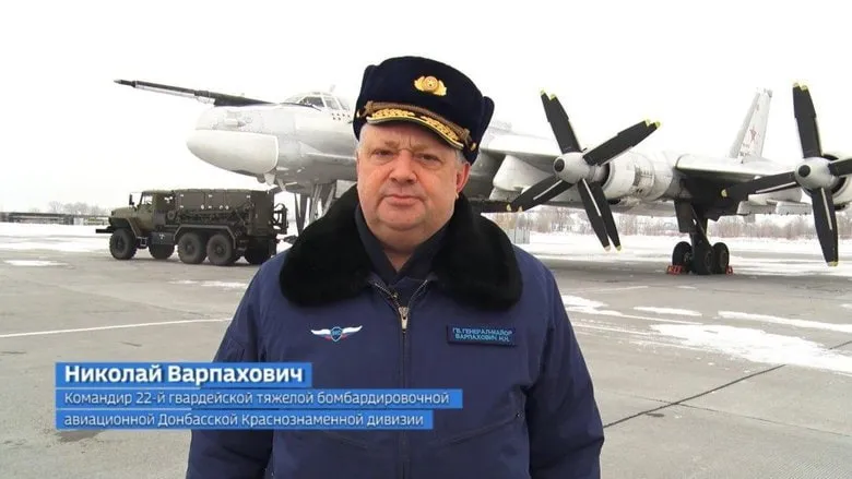 В России открыли огонь по генералу ВКС, которого связывают с ракетным ударом по «Охматдиту»