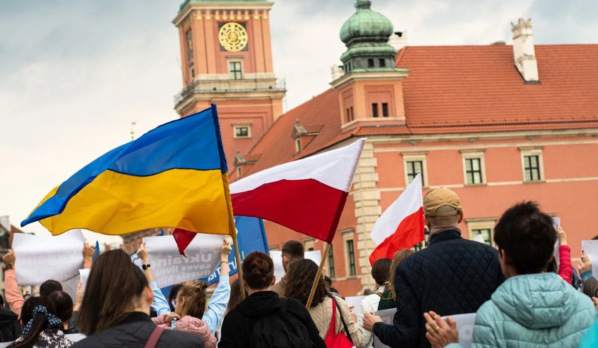 Ukrainians in Poland can apply for a CUKR permit: what will change