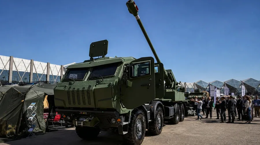 Виробник назвав актуальну ціну української гаубиці Богдана