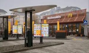 Беларусь депортировала украинских журналистов, задержанных в Минске