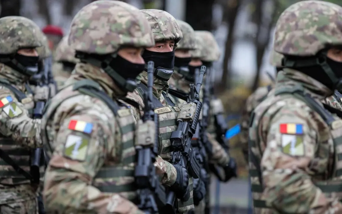 Румыния опровергла слухи об отправке военных в Украину