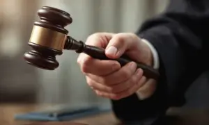 Через Ормузский пролив за день прошли всего четыре судна