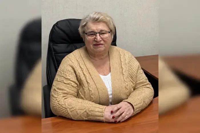 На Київщині депутати достроково припинили повноваження 75-річної голови громади