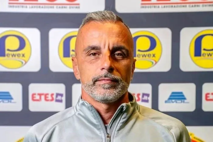 At age 49, the coach of an Italian soccer club died suddenly