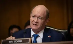 Разведка США подтвердила, что РФ руками украинских агентов помогала Трампу