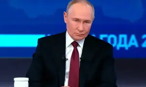 Відео: у Білорусі політв’язень спробував вчинити суїцид під час суду