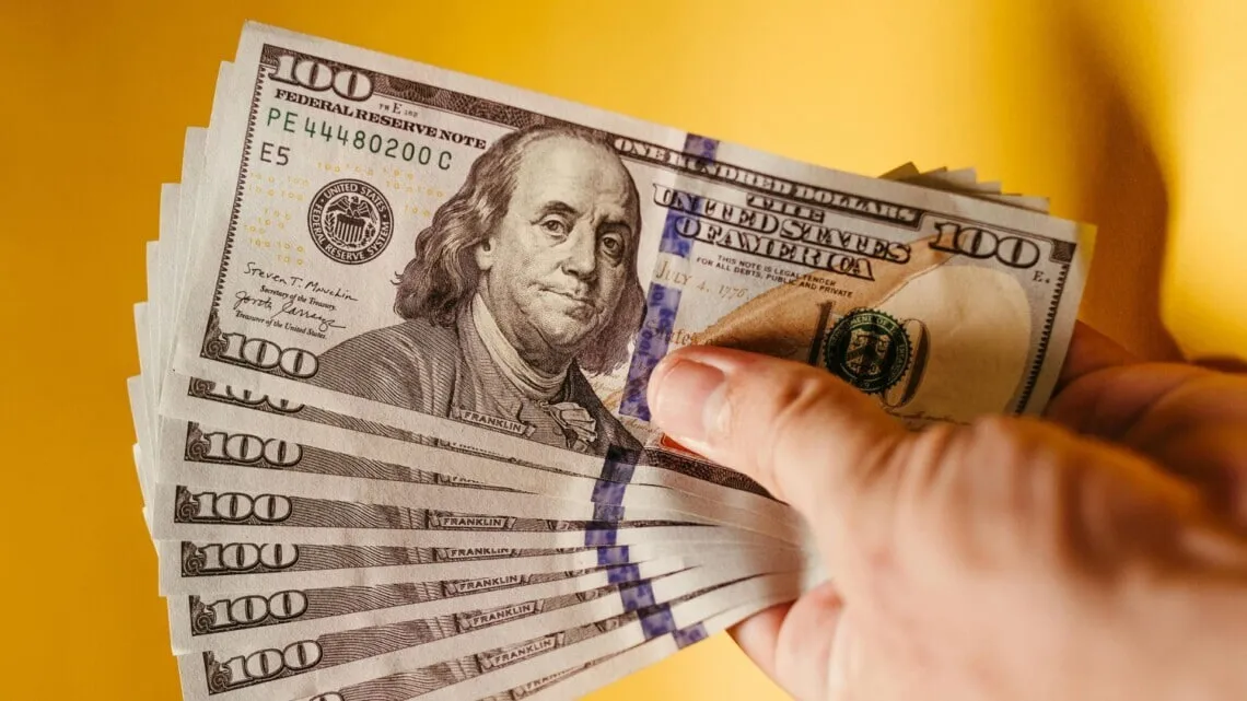 The dollar remains steady at 45 hryvnias: exchange rates as of October 8, 2026