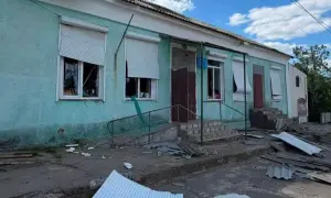 Россияне обстреляли мосты в Запорожье, движение транспорта возобновили