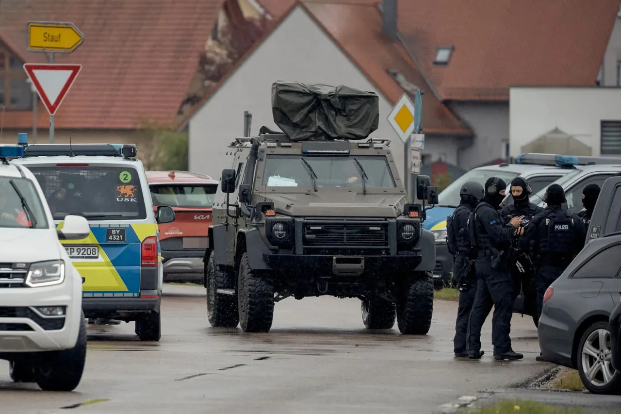 В Германии во время проверки оружия застрелили двух госслужащих —  Spiegel