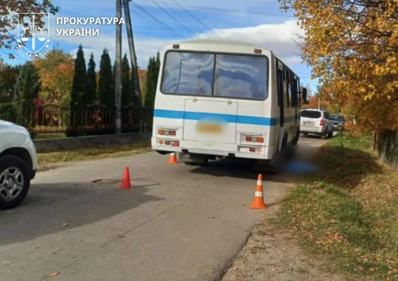 В Прикарпатье задержали водителя автобуса из-за наезда со смертельным исходом на 4-летнего ребенка