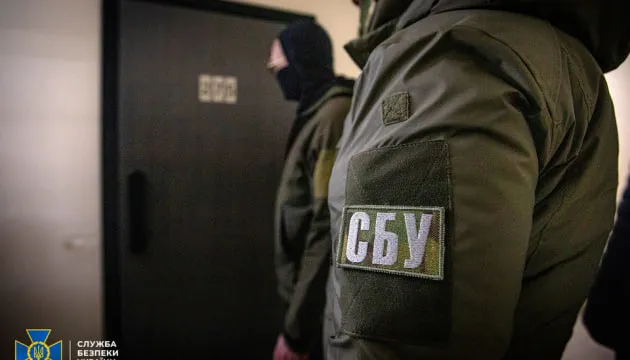 В Киеве задержали молодого человека, который пытался активировать для россиян 148 спутников Starlink