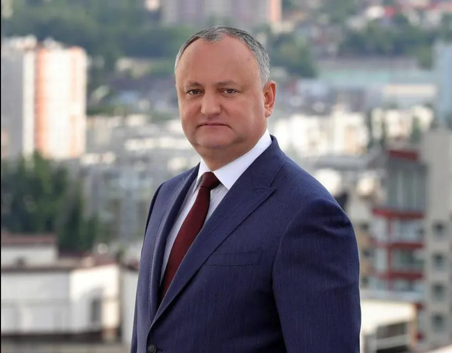 Додон вимагає від парламенту Молдови створити “групи дружби” з Росією та Білоруссю