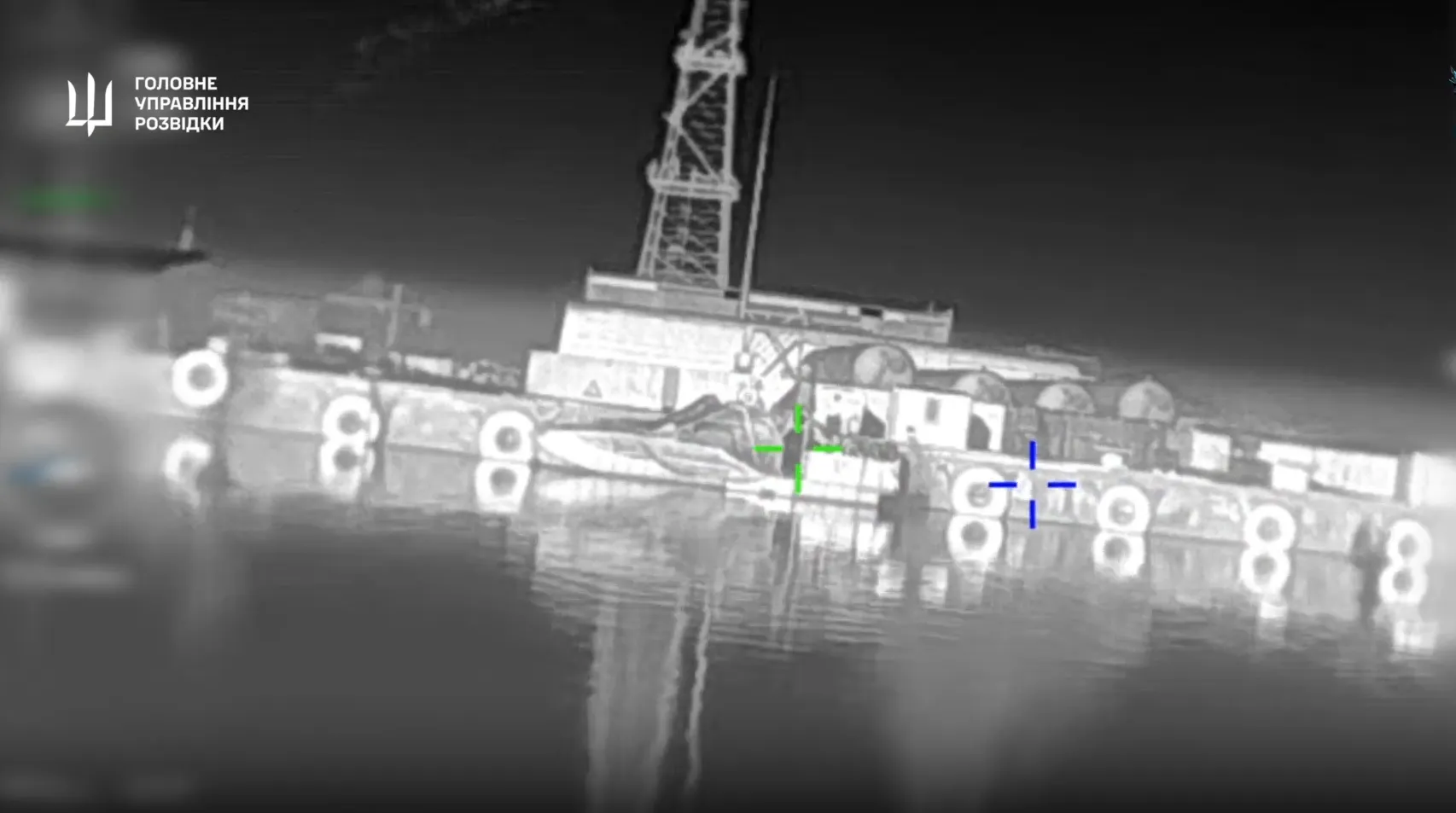 ГУР уразило російські катери та літак Бе-12 у Криму — відео