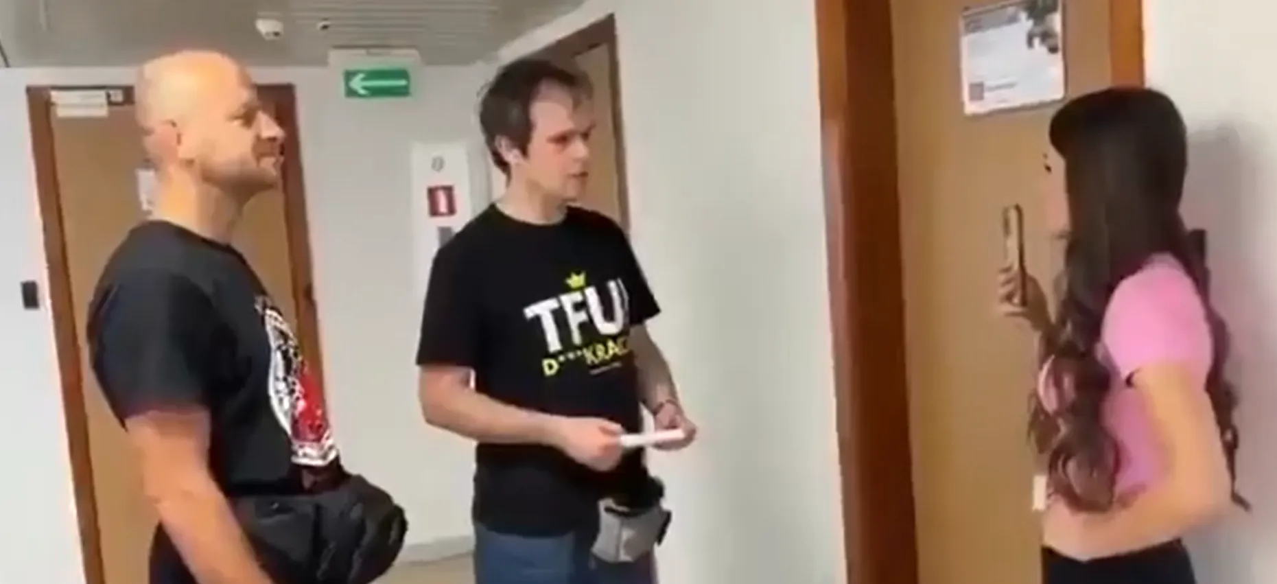 In Poland, some men tried to investigate a Ukrainian company because of Bandera