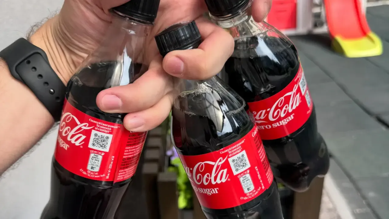 В Китае молодой человек скончался после того, как выпил 1,5 литра Coca-Cola