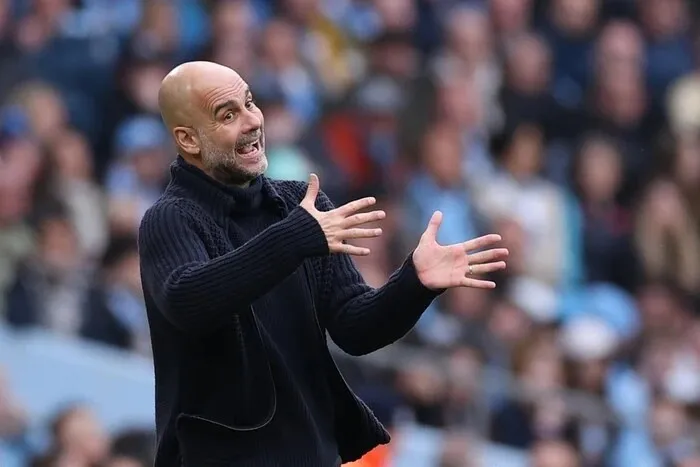 Manchester City has put Guardiola's memorabilia up for auction