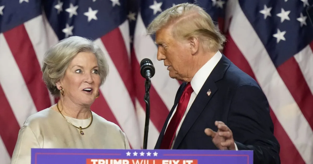 Трамп не планує звільняти главу апарату Білого дому після її інтерв’ю Vanity Fair