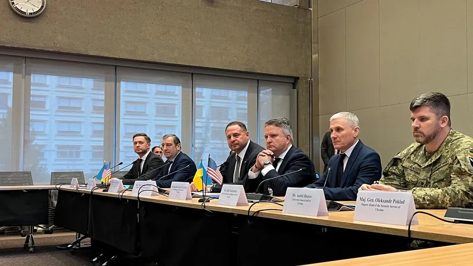 Україна не братиме участі у передачі мирного плану від США до росії