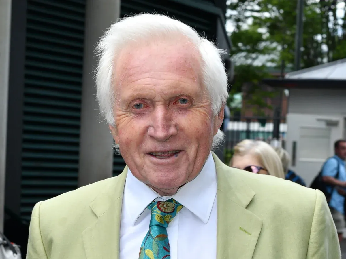 Друг короля розповів, як Чарльз почувається після арешту