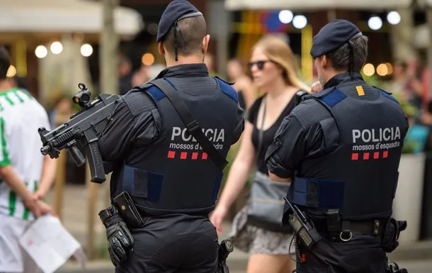 Searches were conducted at the headquarters of the Socialist Party in Spain on suspicion of illegal financing