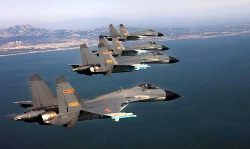 Тайвань підняв авіацію та флот через активність Китаю поблизу острова