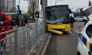 Київське метро продовжить роботу через футбол