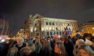 У Німеччині затримали чоловіків, що шантажували родину легендарного автогонщика