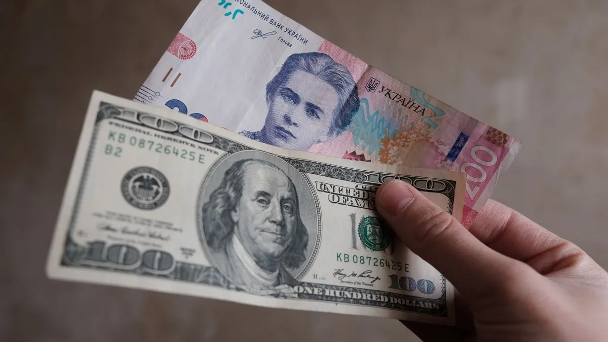 Bank Narodowy osłabił kurs hrywny względem dolara na dzień 23 lipca
