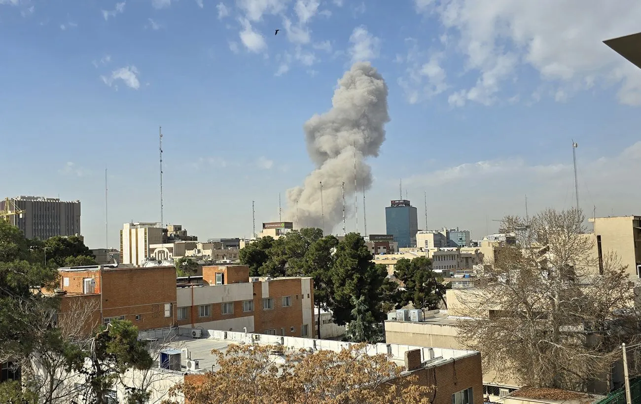 Фото: Ізраїль повністю знищив завод з виробництва важкої води в Ірані