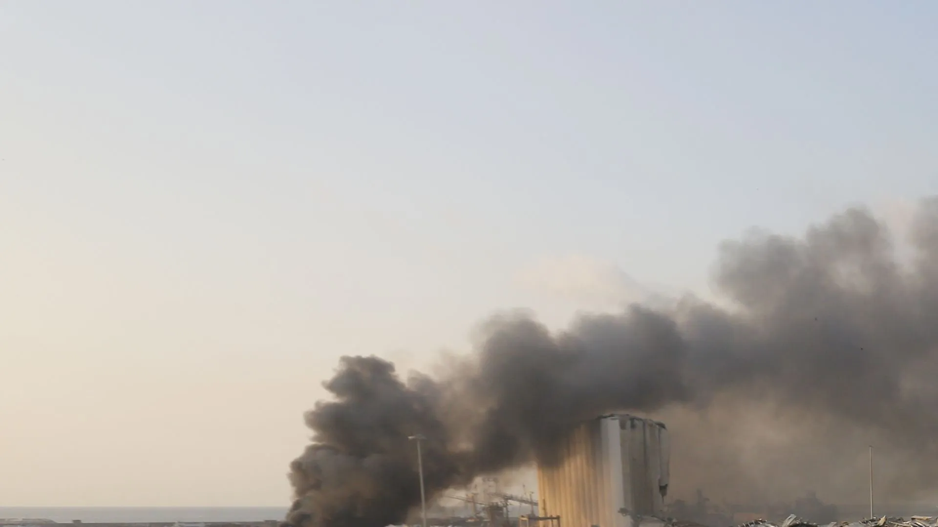 Video: In Kyiv's Obolon district, a UAV crashed onto the grounds of a garage cooperative