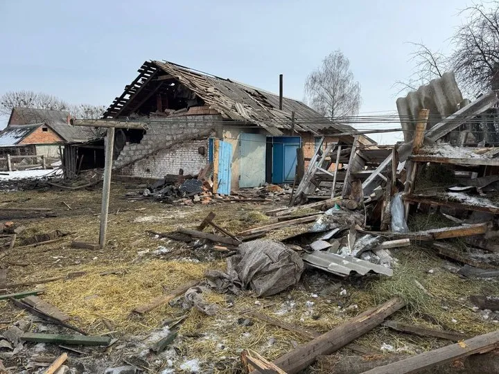 Росія обстріляла Сумщину за добу постраждали семеро мирних жителів