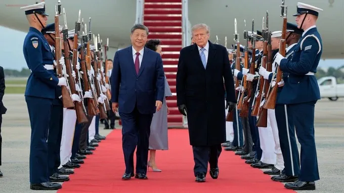 Video: Protesters gathered near the White House in Washington to protest Xi Jinping's visit