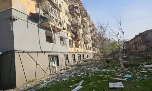Відео: на АЗС у Москві утворилися гігантські черги
