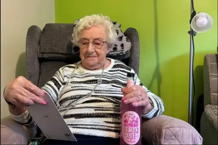 101-річна британка розкрила секрет довголіття та жаги до життя
