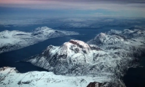 Британія підготувала дії на випадок зміни курсу російського судна «Янтарь»