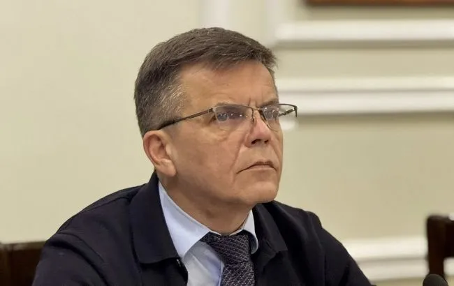 Тендер на дорогу до Буковелю: голова Служби відновлення  залишає посаду