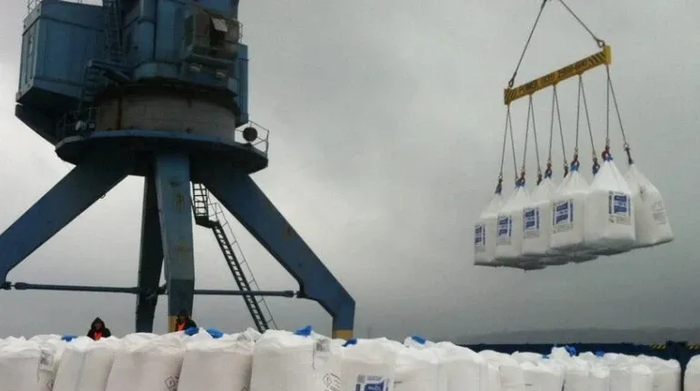 Аграрії просять дозволити імпорт селітри через порти України