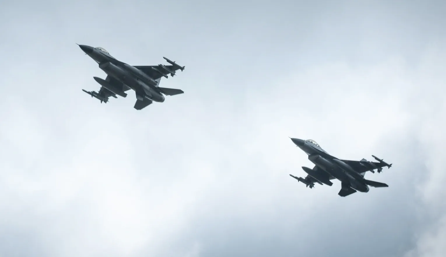 Україна підготувала майже 100 майбутніх льотчиків