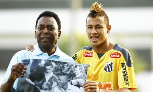 Герой стартового матчу ЧС-2022 присвятив свої голи еквадорському форварду, чиє життя обірвалося у 27 років