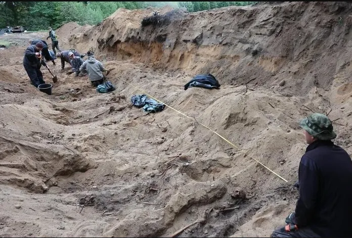 Мінкульт дозволив Польщі провести пошукові роботи на Тернопільщині та Волині