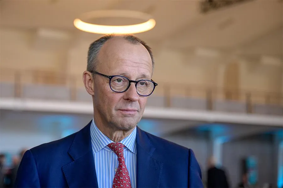 Мерц закликав Україну не випускати чоловіків за кордон