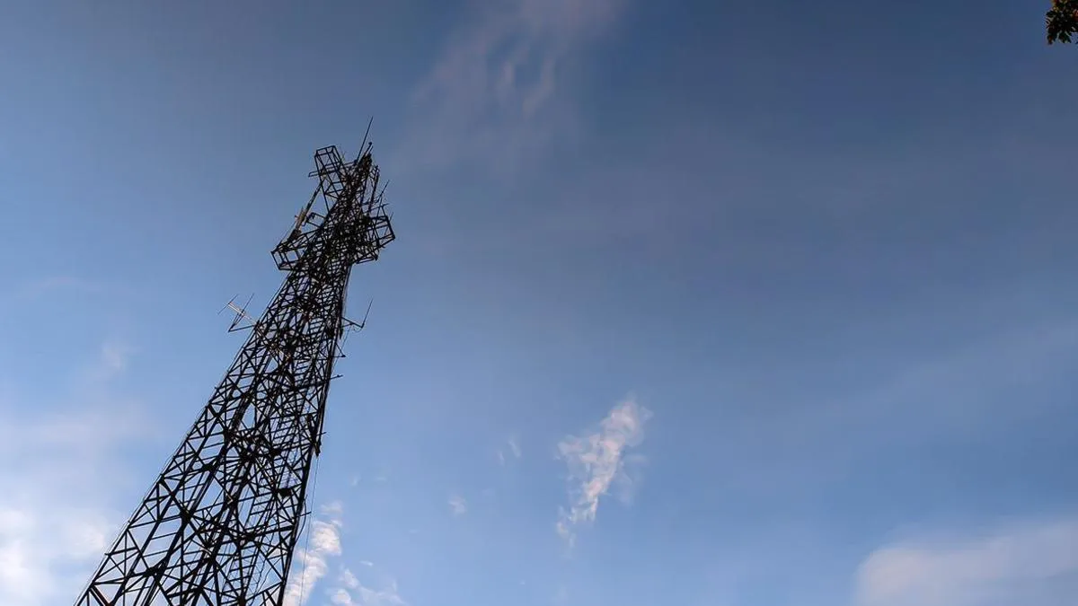 Російська радіостанція «Жужжалка» тимчасово замовкла після атаки дрона