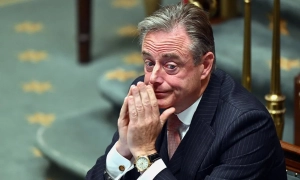 У Молдові викрили нову схему підкупу виборців через додаток з росії — NewsMaker