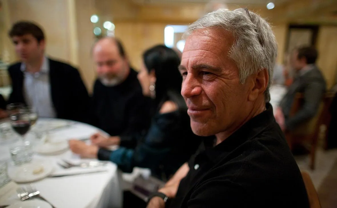 Епштейн міг організувати інтимні стосунки між жінкою та братом Ілона Маска,  — The Guardian