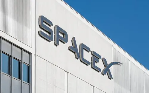 SpaceX проведе першу зустріч з інвесторами на тлі падіння акцій