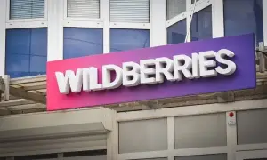 Відео: У Японії лікарі прикрили пацієнта собою під час потужного землетрусу